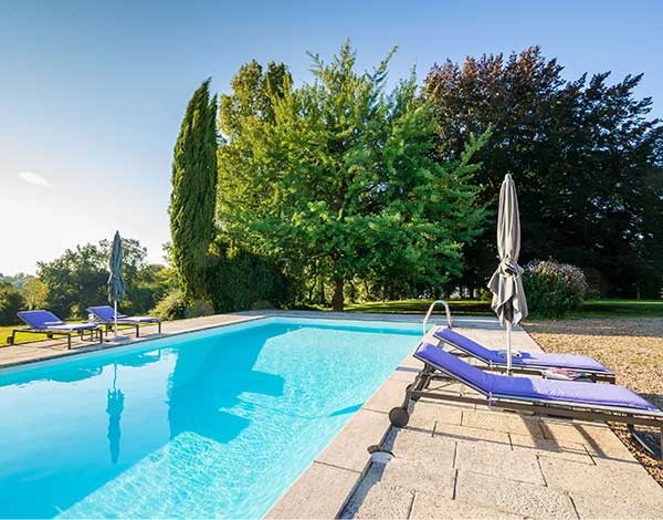 Chambre d'hôtes with swimming pool near Beaune